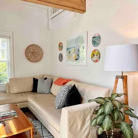 Liz Lane Cottage- Entire Guesthouse Charleston Exterior photo