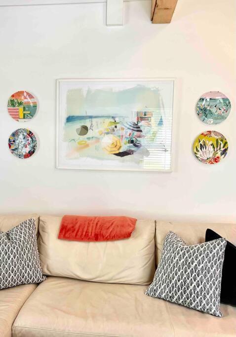 Liz Lane Cottage- Entire Charleston